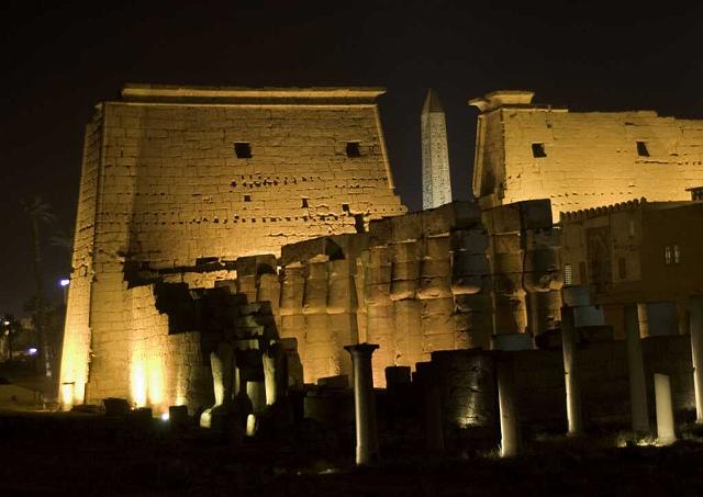 Luxor Temple IMGP5624.jpg